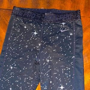 Nike pro woman’s leggings
